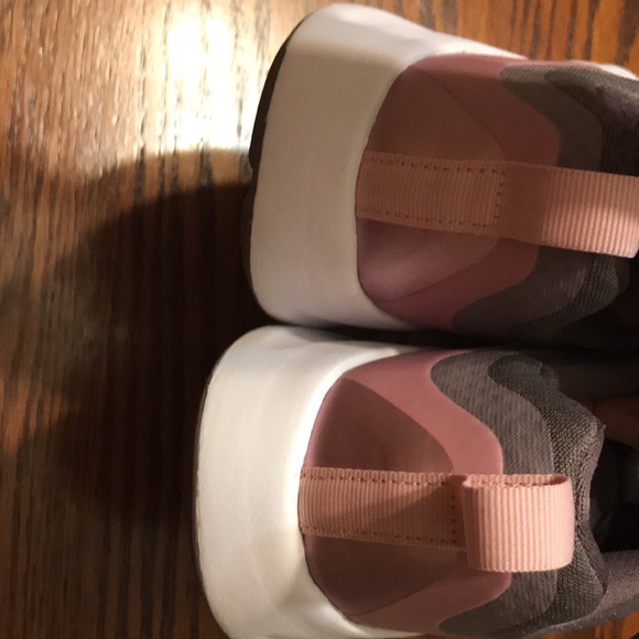 Nike Wear All Day Sneakers Size 7Y - Picture 5 of 16